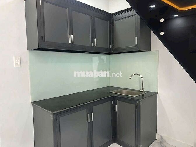 bán nhà nhỏ mặt tiền hẻm 749 huỳnh tấn phát q7, kinh doanh buôn bán dc