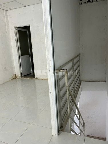 Cho Thuê nhà nguyên căn, hẻm đường Hoàng Văn Thụ, P. Đức Nhuận (P9)