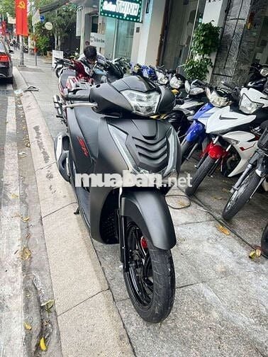 Honda SH 125 2018 mới 90% Bstp chính chủ