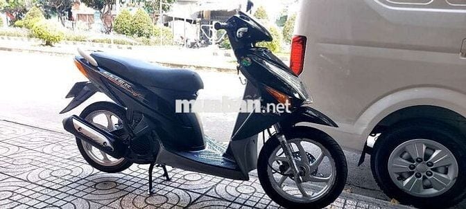 Click Đời 2011.BiểnTp.Xe Zin Nguyên100%.Máy Cực Êm