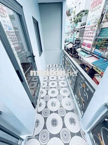 Cần bán nhà mới mặt tiền đường
