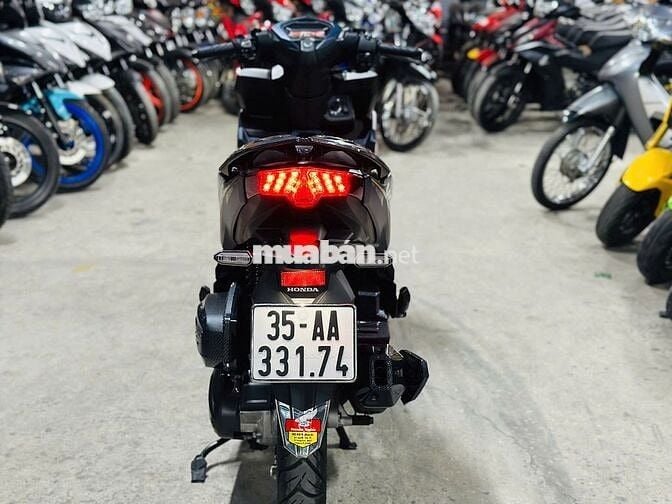 XE MÁYTHANH TÙNG_VARIO 125 XANH NHÁM LƯỚT 400KM
