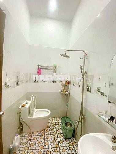 BÁN NHÀ HẺM XE HƠI 10M THÔNG THOÁNG, DT (4X17)M2, 4,75 TỶ CÒN TL