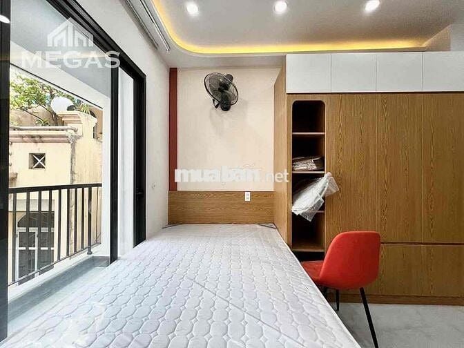 Cho Thuê Căn Hộ Một Phòng Ngủ Có Ban Công Ngay Vòng Xoay Cống Quỳnh