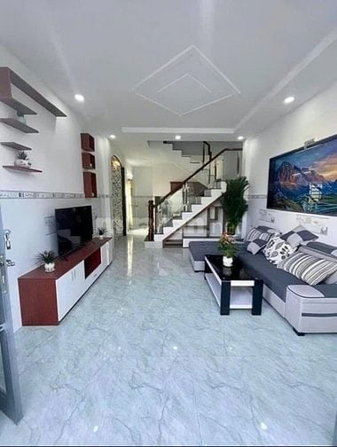Chính chủ cần bán căn nhà gốc 2 mặt tiền, cho 18tr/tháng,Giá bán 850tr
