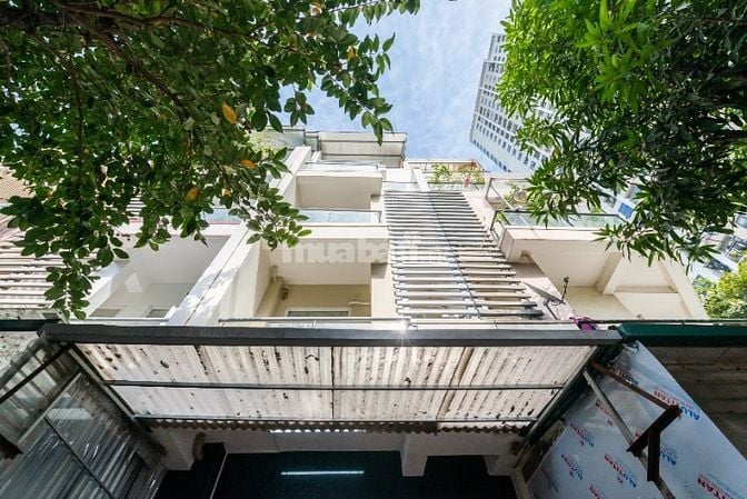 Cho thuê nhà 5 tầng kinh doanh dịch vụ, văn phòng