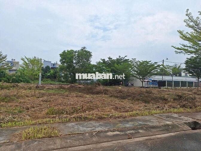 Chủ Hạ Giá Bán Lô Góc Hẻm 512 Nguyễn Văn Tạo, Đường 12m.