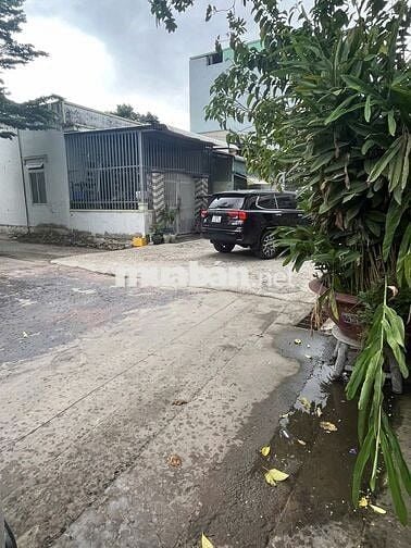 KHO XƯỞNG 850M2 ĐÔNG HOÀ DĨ AN CÓ 3 PHA