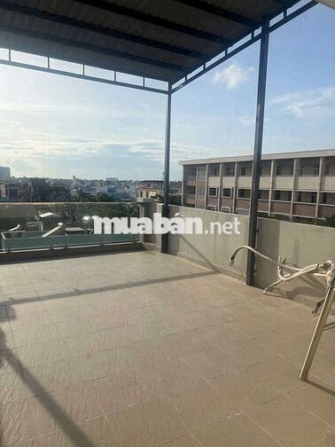 NHÀ 4.5X11M TRỆT 3 LẦU  3PN 1/ GIÁ TỐT