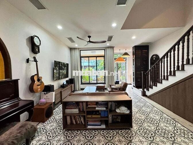 Chính chủ Cho thuê biệt thự  hoàn thiện Lavila nhà mới, nội thất sang