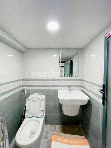 Nhà đẹp bán gấp hẻm 67 An Bình, P.6, Q.5, (53,2m2), giá chỉ 3,25 tỷ, 