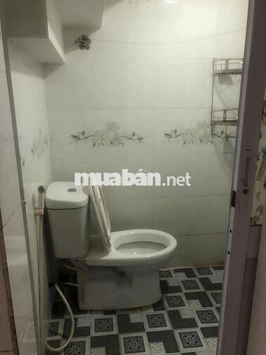 Cho thuê nhà nguyên căn nhỏ giá 3tr5 trêt lầu