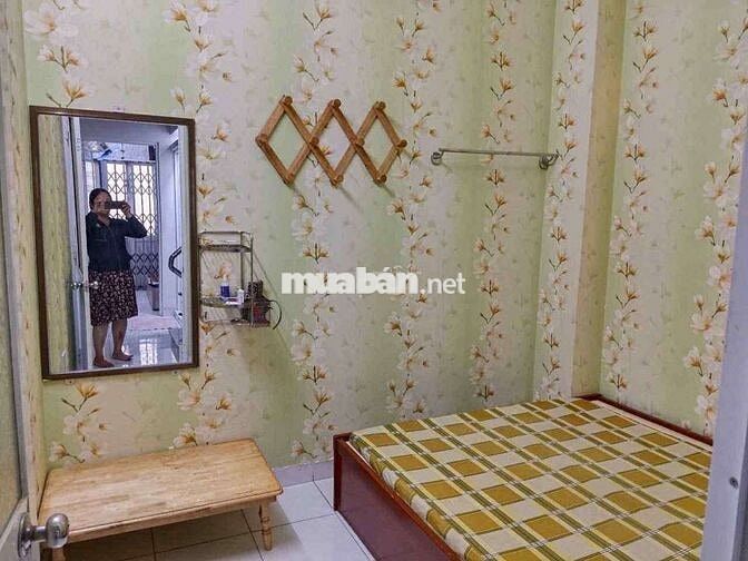 Chủ cần tiền bán nhà đi nước ngoài định cư