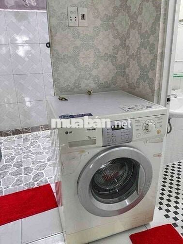 Chủ cần tiền bán nhà đi nước ngoài định cư
