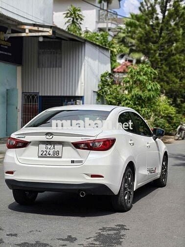 Mazda 2 2017  1.5 AT Sedan - 47000 km