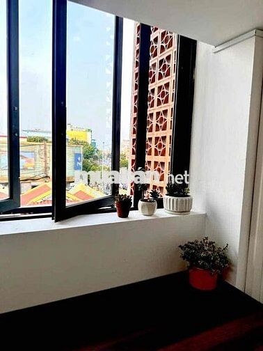 CĂN HỘ CÓ GÁC ĐẦY ĐỦ NỘI THẤT - ban công