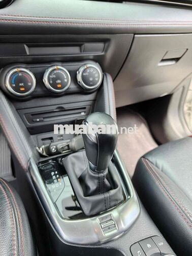 Mazda 2 2017  1.5 AT Sedan - 47000 km