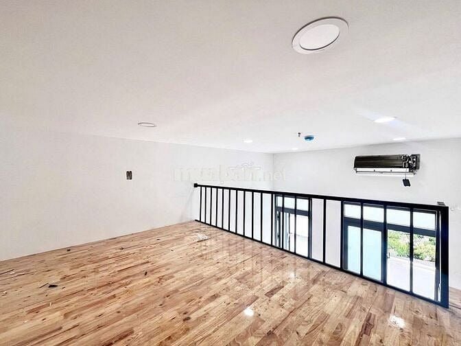 Cho thuê phòng trọ có gác, ban công, diện tích 30m2- Ngay ga Bình Thái