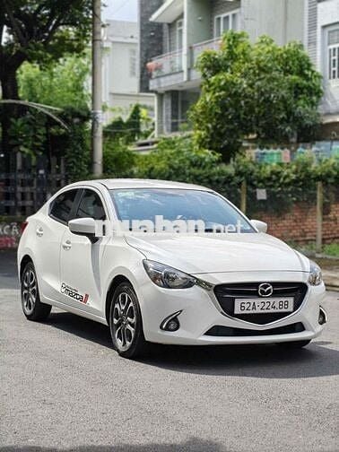 Mazda 2 2017  1.5 AT Sedan - 47000 km