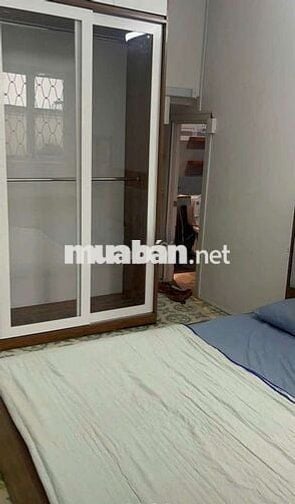 Cho thuê nhà nguyên căn.Đường Bùi Viện.Quận 1.