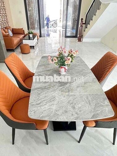 bán nhà lầu phường tân phong chợ 26d/t  105m2+ sàn