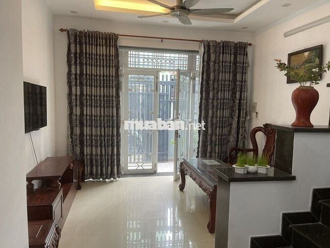 Bán nhà Thống Nhất, Gò Vấp, 42m2, 2 tầng, 3 phòng ngủ, 3wc