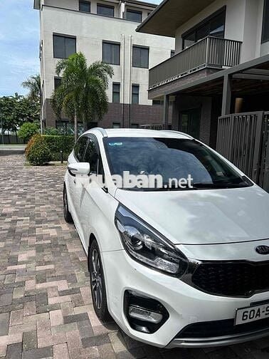 Kia Rondo 2018 2.0 GAT - 60000 km