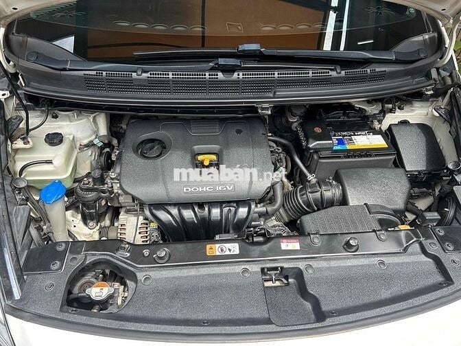 Kia Rondo 2018 2.0 GAT - 60000 km