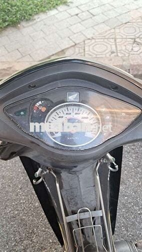 Xe wave màu đen vàng