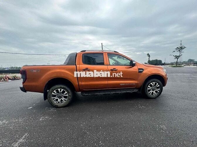 Ford Ranger 2017 Wildtrak 3.2L 4x4 AT sx cuối 2017