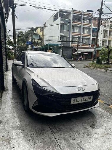 Hyundai Elantra 2024 1.6 AT Tiêu chuẩn  - 30000 km