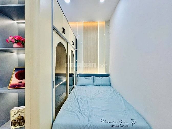 Nhà đẹp Nguyễn Khuyến 62m2 giá 2Tỷ170 sổ hồng riêng, nội thất sẵn