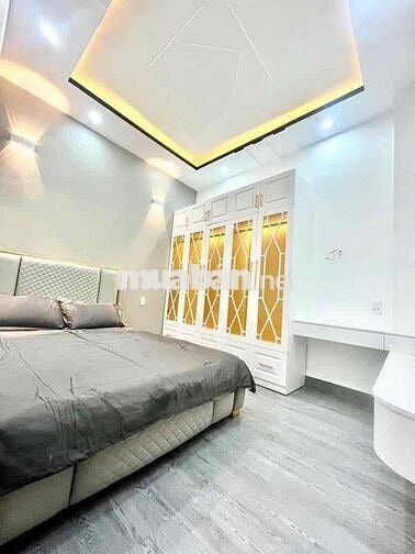 NHÀ ĐẸP 60m²-4PN-Ô TÔ NGỦ TRONG NHÀ - GẦN ĐƯỜNG PHÚ THUẬN QUẬN 7- 7TỶ