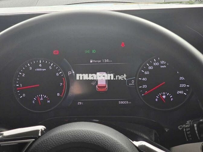 Kia Seltos 2021 Premium 1.4 Turbo,màu đen, 5v9 km