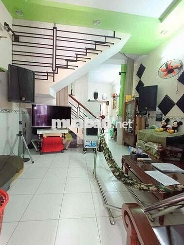 thanh lý nhà chính chủ bình chánh tân kiên SHR 52m2 giá 1tỷ670