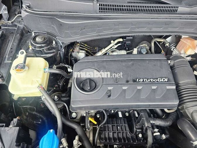 Kia Seltos 2021 Premium 1.4 Turbo,màu đen, 5v9 km