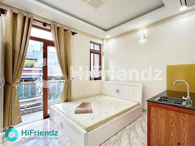 Cho Thuê Phòng Ban Công Cửa Sổ Đầy Đủ Nội Thất Gần CV Đầm Sen Tân Phú