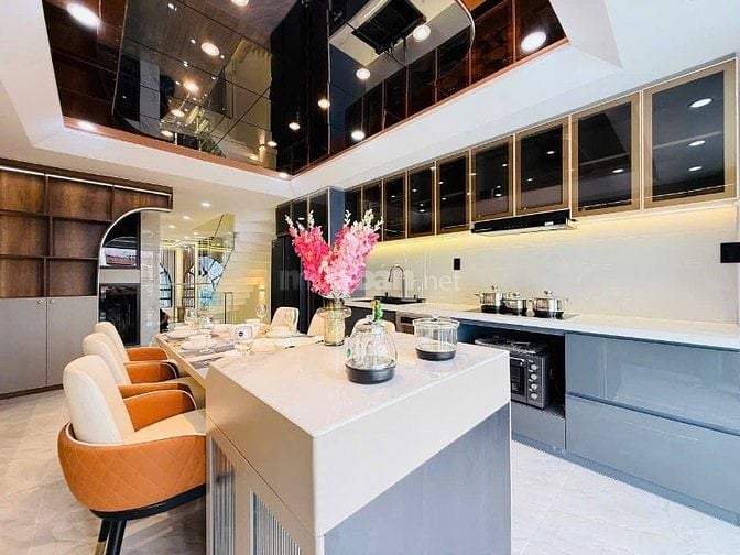 BÁN NHÀ PHỐ VĨNH HƯNG – 60M² x 5 TẦNG – MẶT TIỀN 4M thang máy KD ĐỈNH