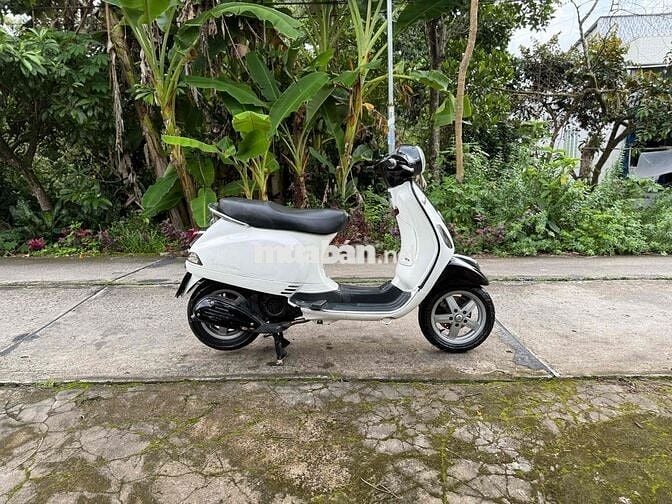 -Em Bán Vespa Lx 125 Xe Nhập Ý Sang Chảnh,Máy Ngon