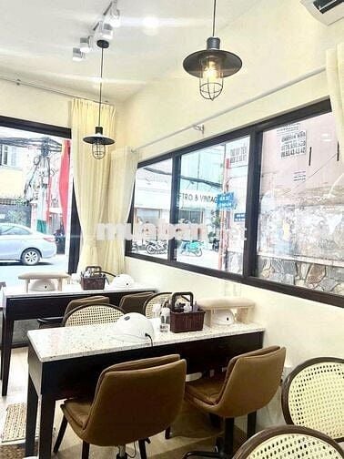 🏡 Nhà đẹp 2MT Phú Nhuận 4PN, 2 lầu – Giá thuê 33tr/tháng! 📍