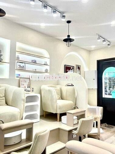 🏡 Nhà đẹp 2MT Phú Nhuận 4PN, 2 lầu – Giá thuê 33tr/tháng! 📍