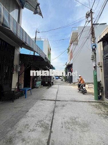 cho thuê nhà 2 cawn đôi 12x12 phù hợp ở đông làm nghề giá rẻ xe tải