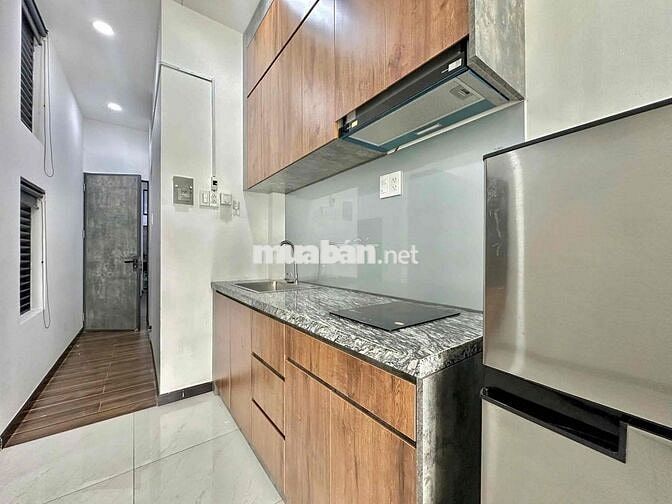 Cho Thuê Căn Studio Tách Bếp_Ban Công 35m2_Full Nội Thất Trung Tâm Q10