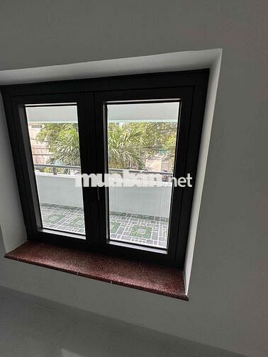 cho thuê mb góc 2mt tiện mở showrom văn phòng 8x9 trệt lầu.