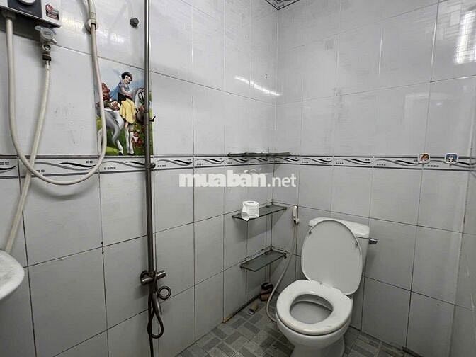 Nhà 2 MT HẺM XE TẢI –GIÁP Q12,Ngã Tư Nước Đá, Hóc Môn,Chỉ 4.5T