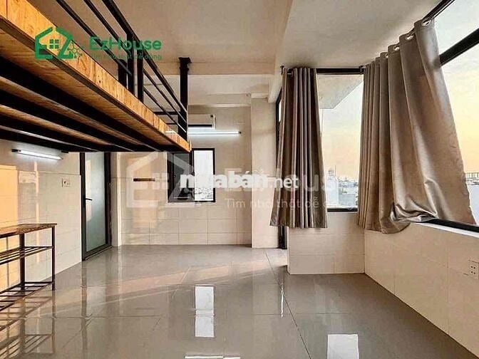 CĂN HỘ CÓ GÁC RỘNG BAN CÔNG SỔ THOÁNG, AN NINH GẦN CẦU VƯỢT 3 THÁNG 2