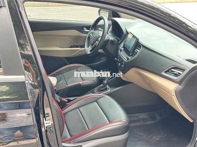 Hyundai Accent 2023 1.4 AT - 34213 km