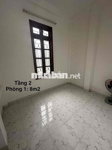 CHO THUÊ nhà nguyên căn lô góc đẹp, KHÔNG ÚNG NƯỚC tại số 44, ngõ 122