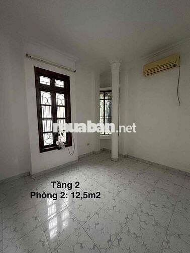 CHO THUÊ nhà nguyên căn lô góc đẹp, KHÔNG ÚNG NƯỚC tại số 44, ngõ 122