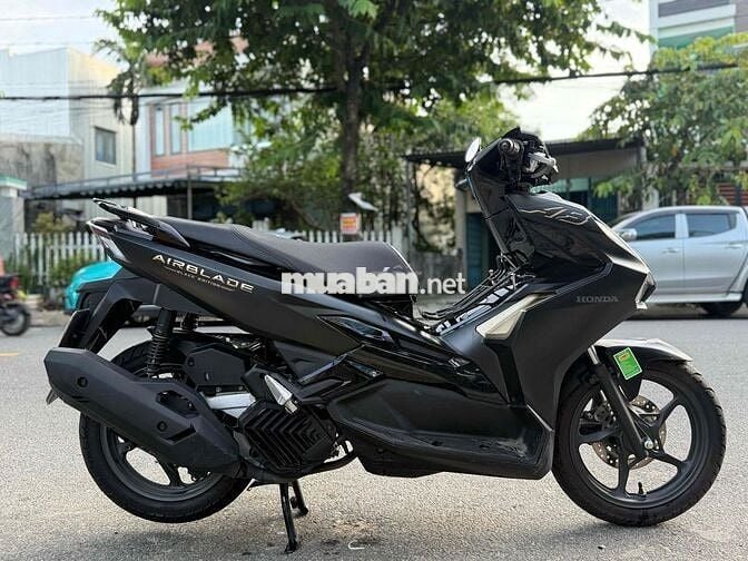Air Blade 2025 2000km B.số 43 Góp trả trước 8tr5